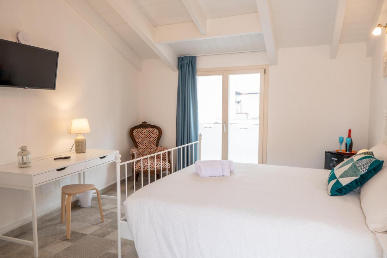 Almasarda Hotell Olbia Eksteriør bilde